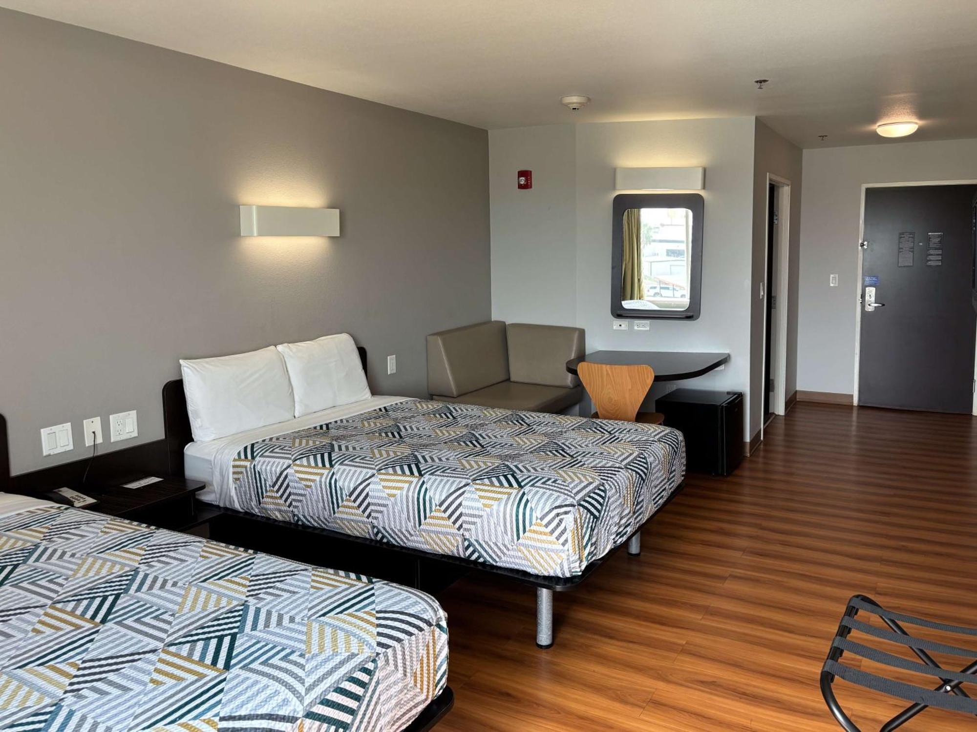 Motel 6-Weslaco, Tx Dış mekan fotoğraf